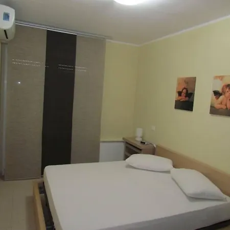 Apartman Casa Vicino Al Mare E Al Centro Di *